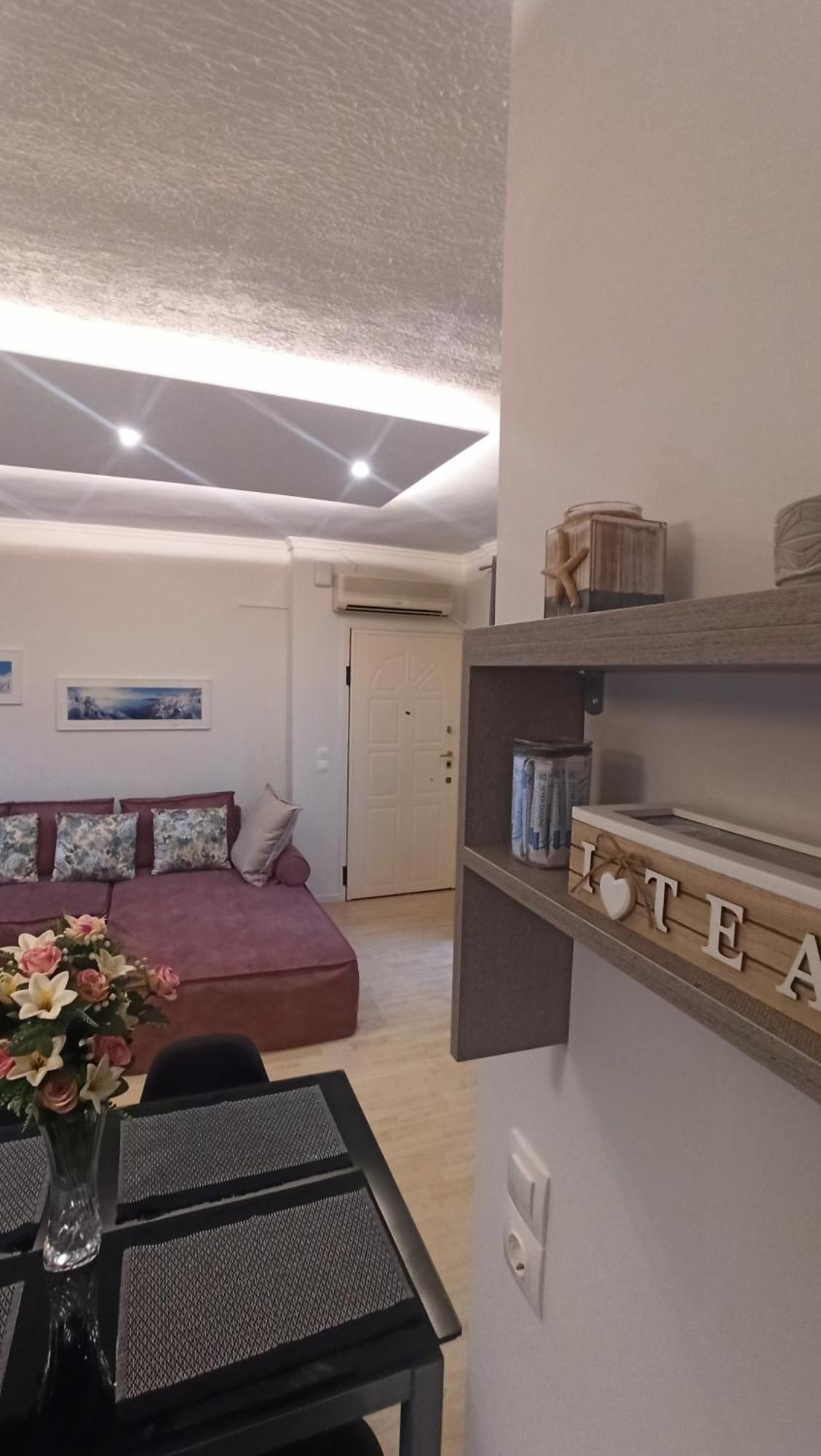 Spyros' Apartment Near Marina Mytilene Exterior photo